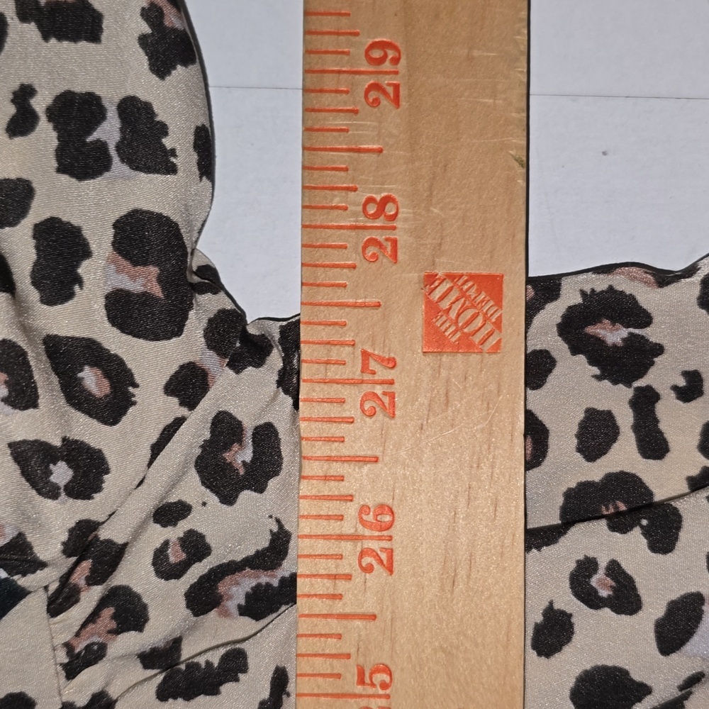 ODDY Multi Color Leopard Sleeve Womens Size M/L - Picture 9 of 9